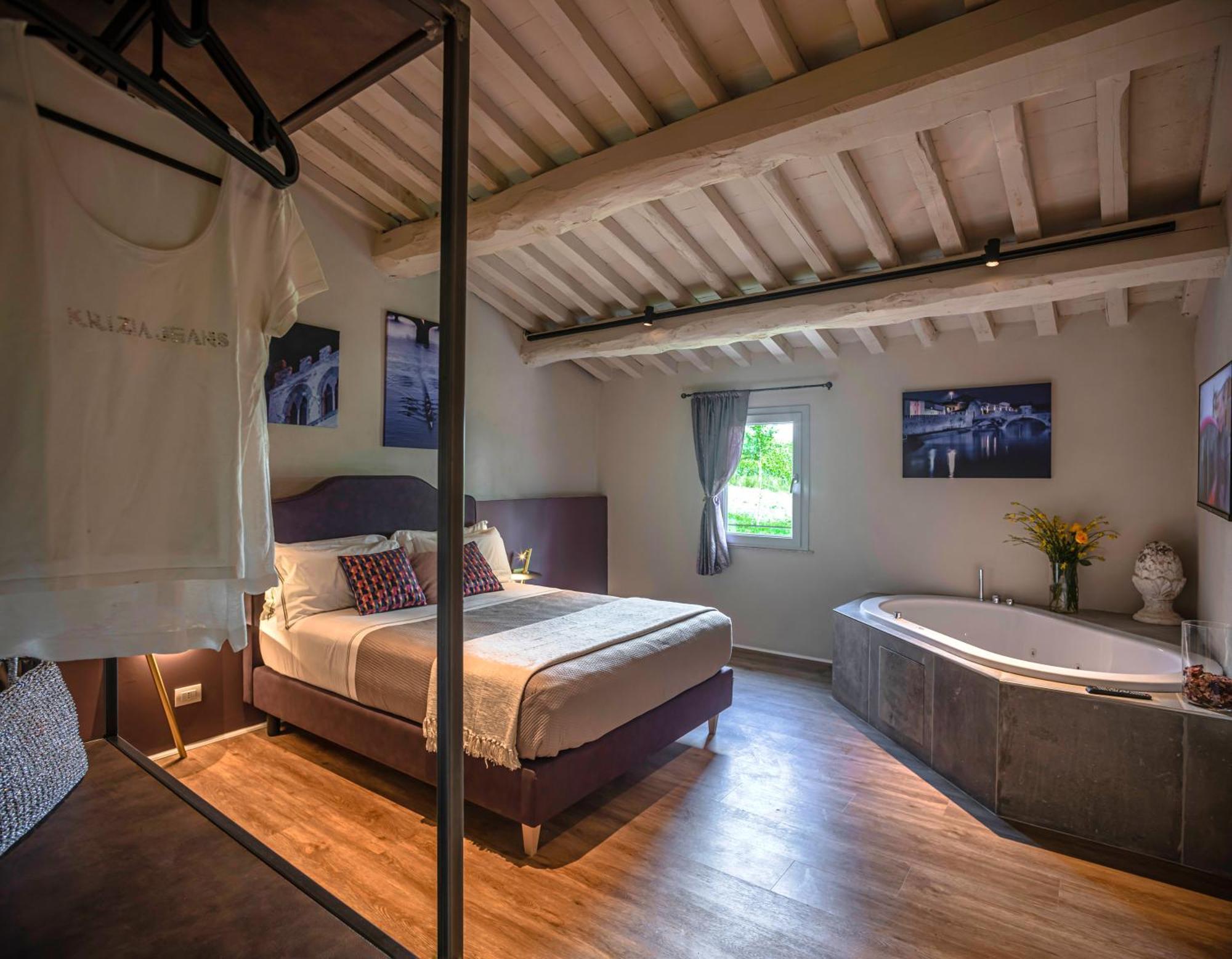 Bed and Breakfast Relais Borgo Elissa Чертальдо Екстер'єр фото